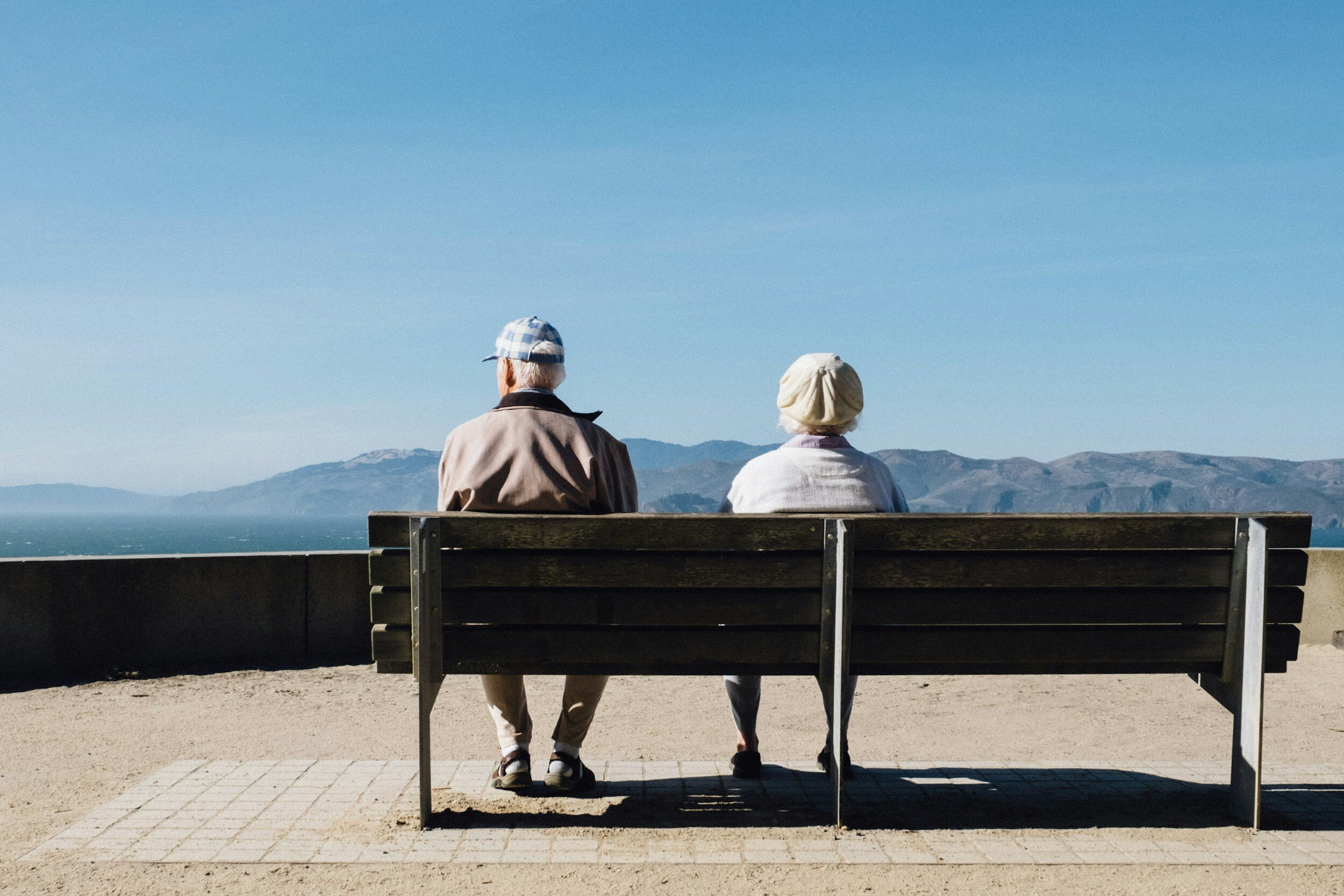Two pensioners living abroad covered by international health insurance